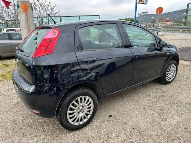 FIAT Punto 1.4 8V 5 porte Natural Power Street