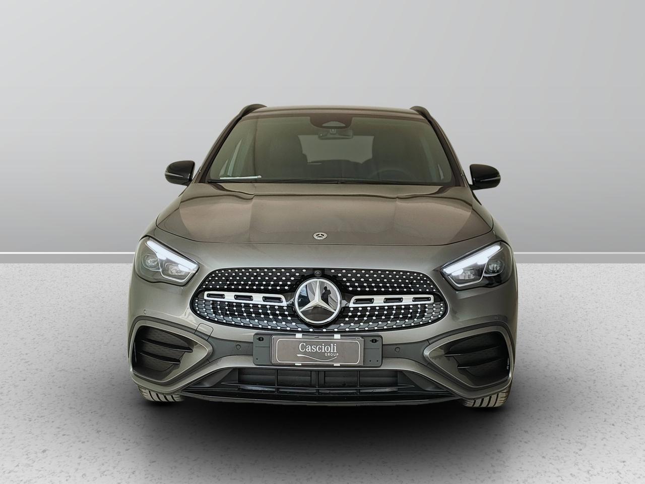Mercedes-Benz GLA 200 d automatic