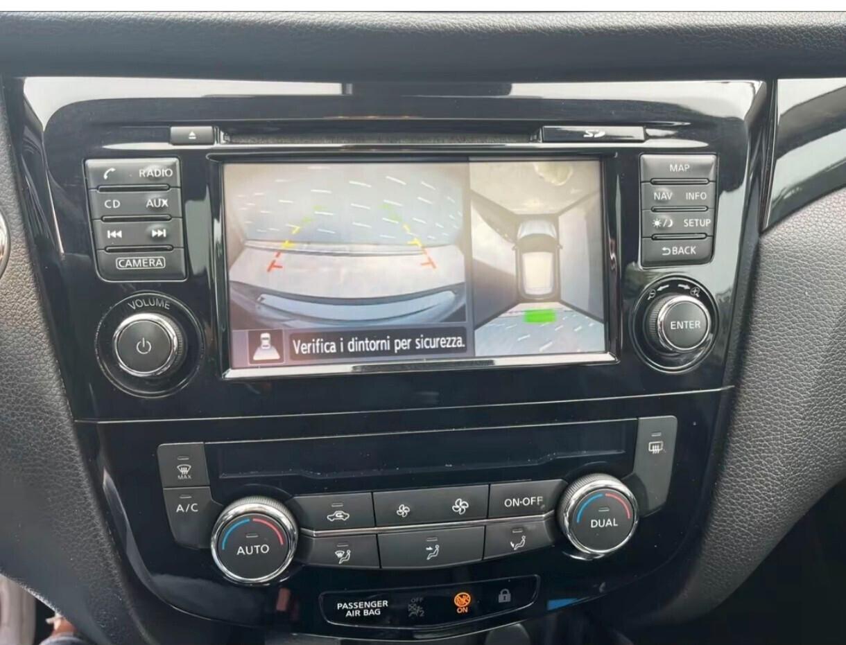 Nissan Qashqai 1.5 dCi 110 CV TETTO PANORAMICO