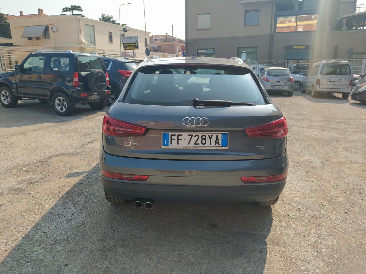 Audi Q3 2.0 TDI 120 CV Business