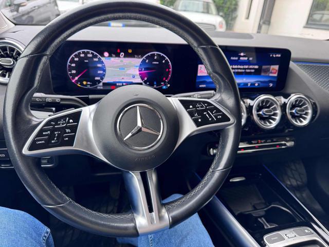 MERCEDES-BENZ B 180 d Automatic AMG Line Premium