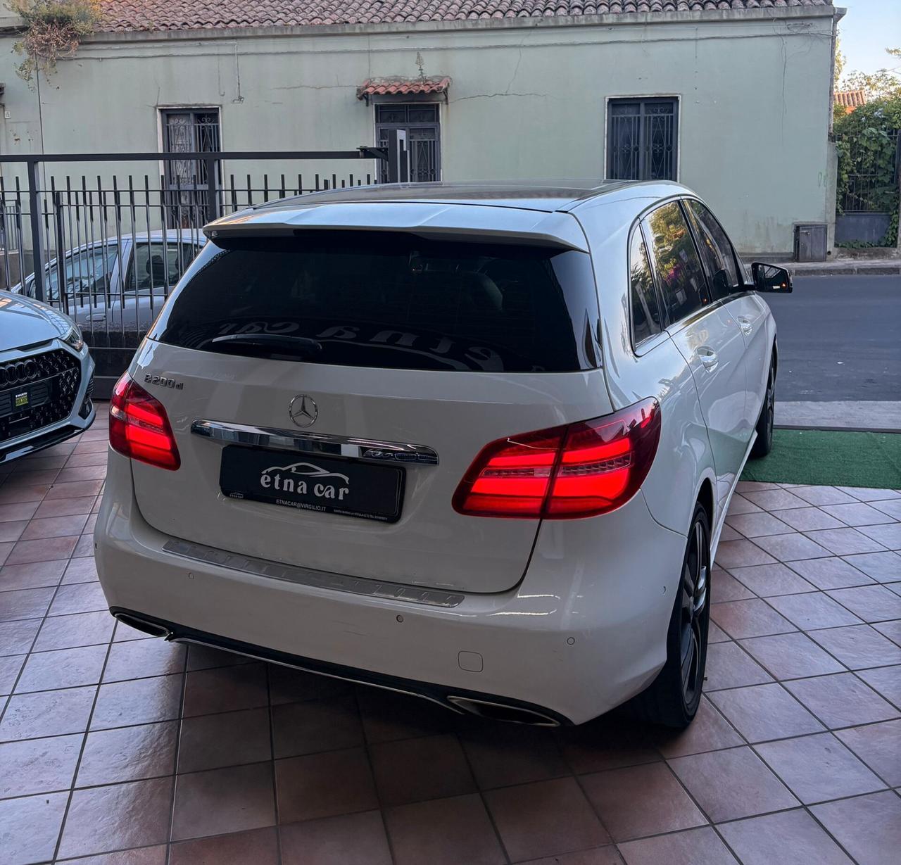 Mercedes-benz B 200 d Premium