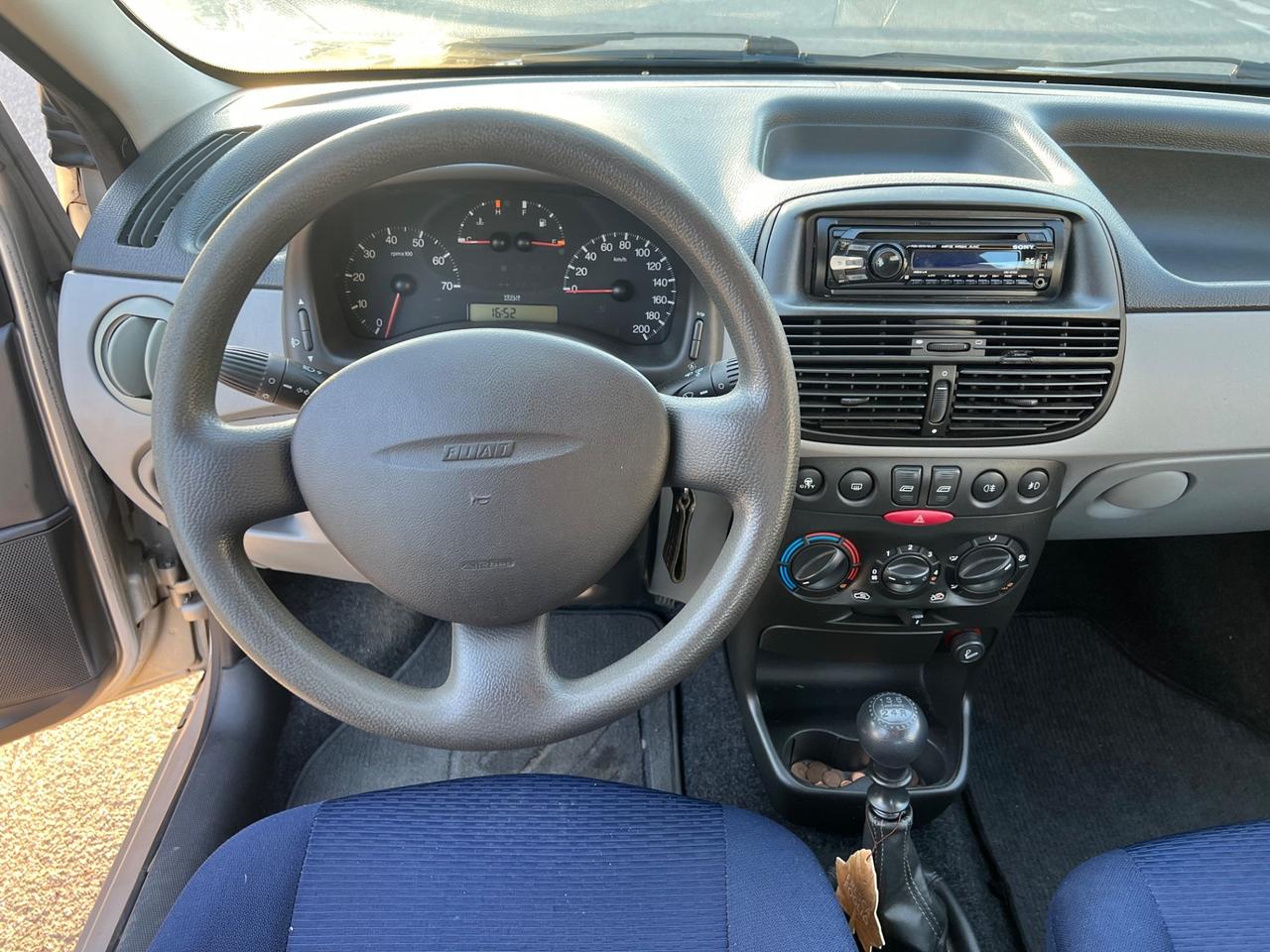 Fiat Punto 1.2i 16V cat 5 porte ELX