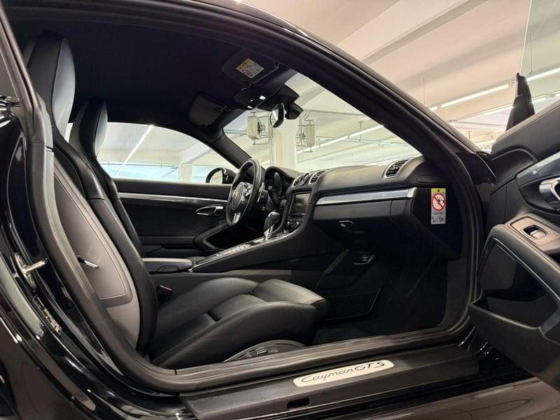Porsche Cayman GTS