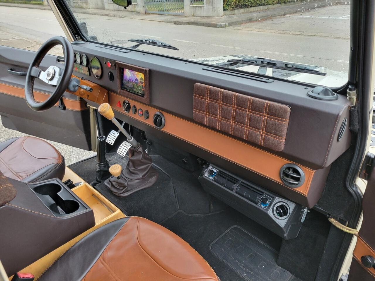 Land Rover Defender 90 turbodiesel Hard-top
