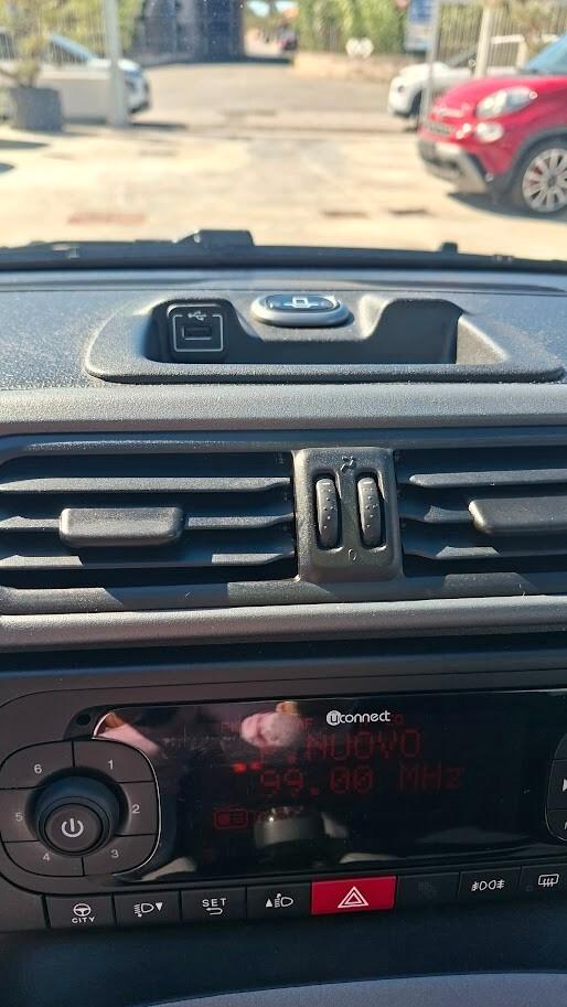 Fiat Panda 1.2 GPL di serie Trekking 2021