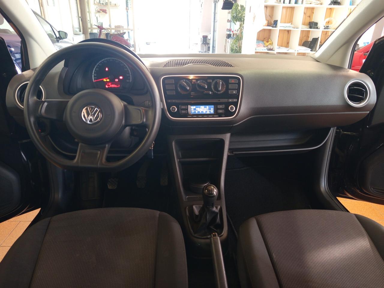 Volkswagen up! 1.0 5p. move ok neopatentati