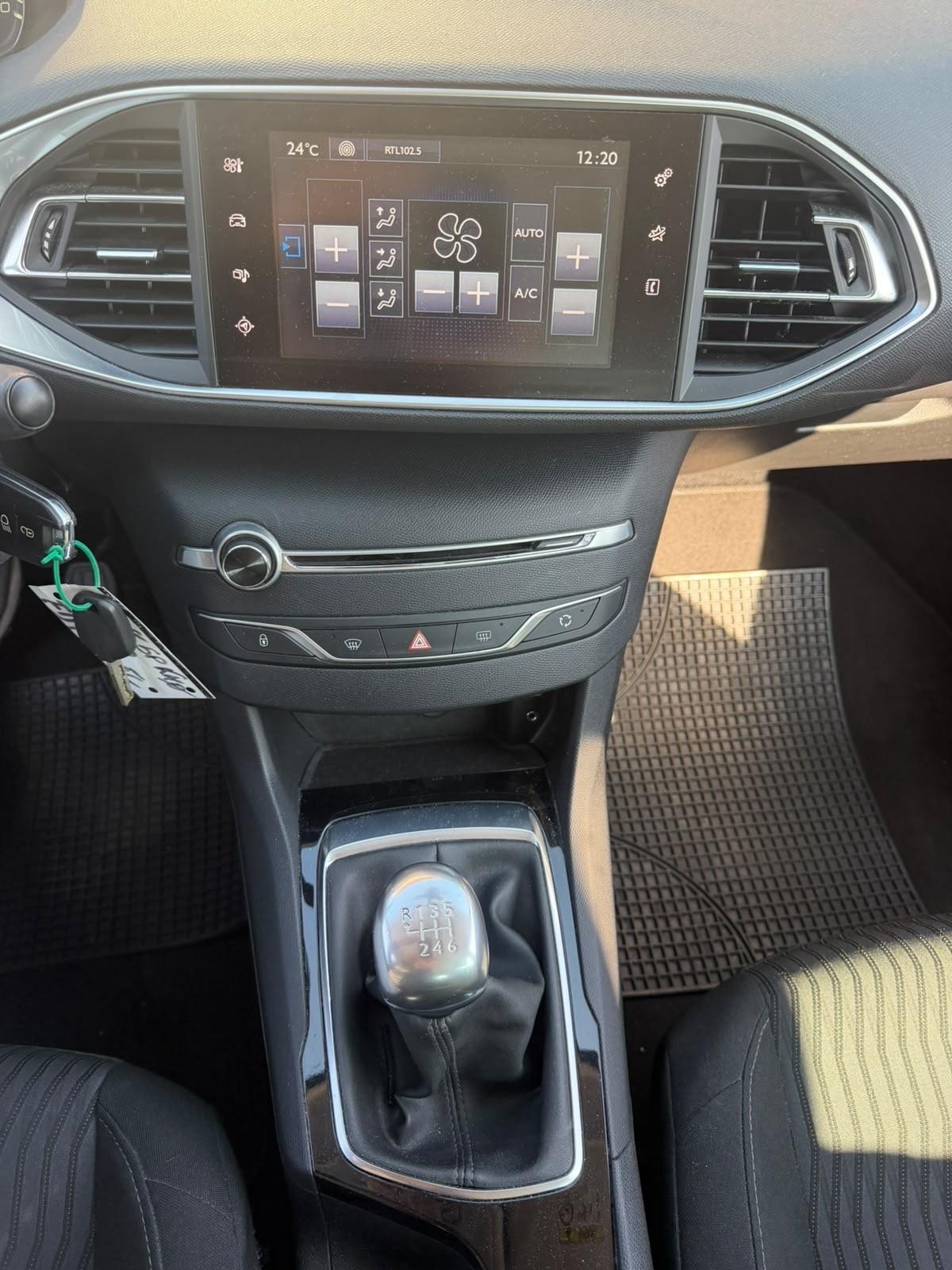 Peugeot 308 BlueHDi 120 S&S GT Line neopatentato