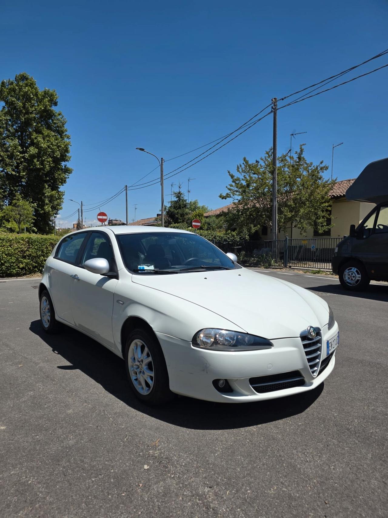 Alfa Romeo 147 1.9 JTD (120) 5 porte Progression