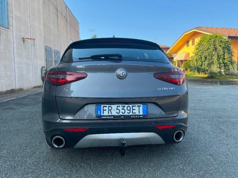 Alfa Romeo Stelvio Stelvio 2.2 Turbodiesel 210 CV AT8 Q4 Super
