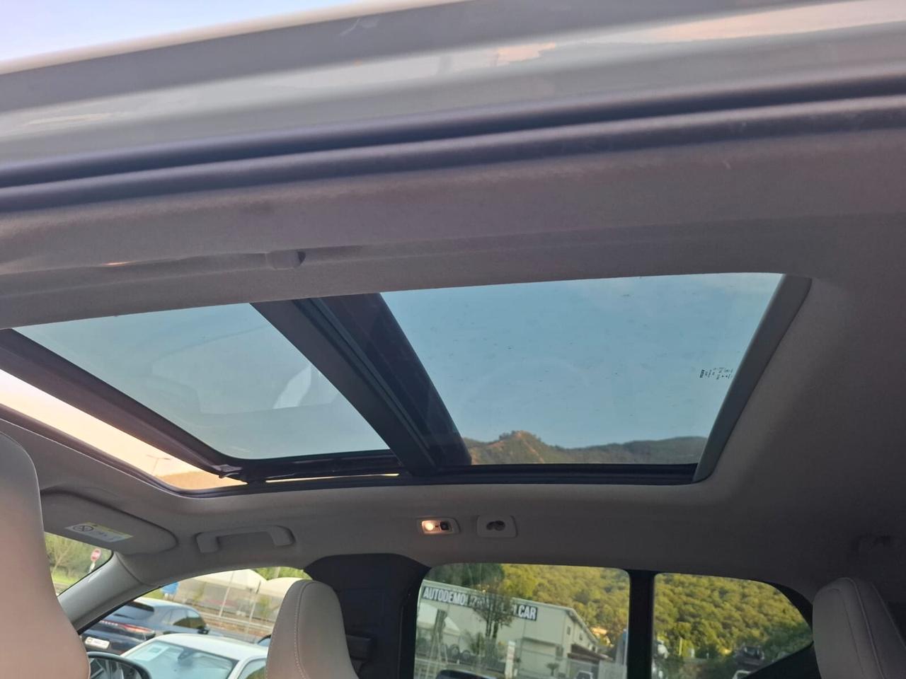 VOLVO XC40 2.0 D3 150 CV MOMENTUN GEARTRONIC