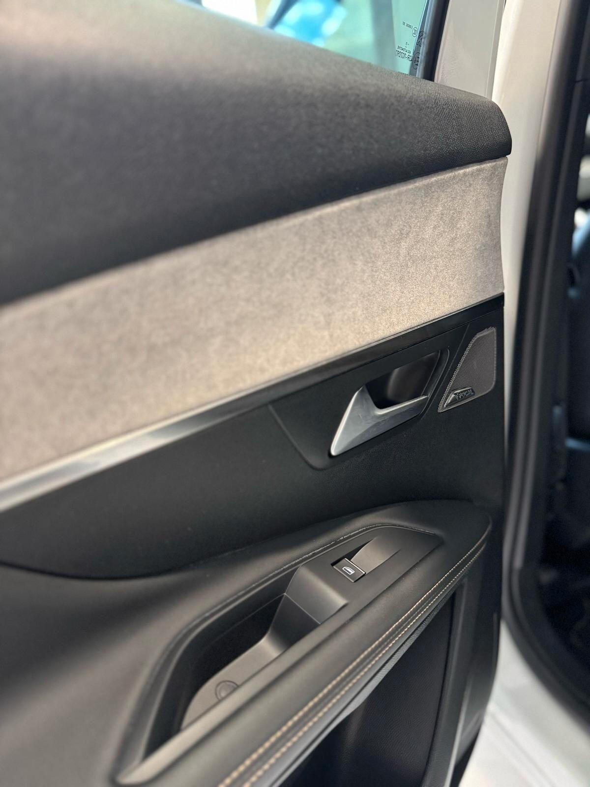 Peugeot 3008 BlueHDi 130 S&S EAT8 GT Pack