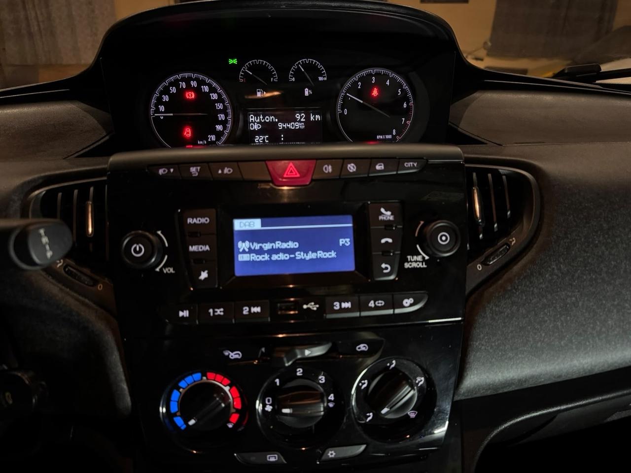 Lancia y 1.0 hybrid