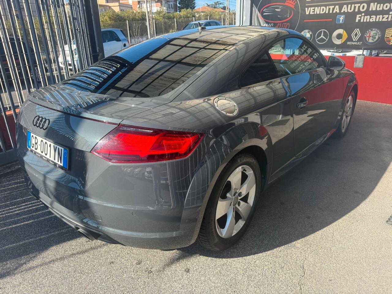 Audi TT Coupé 2.0 TFSI S line
