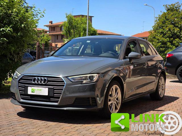 AUDI A3 1.6 TDI 116 CV S Tronic Business