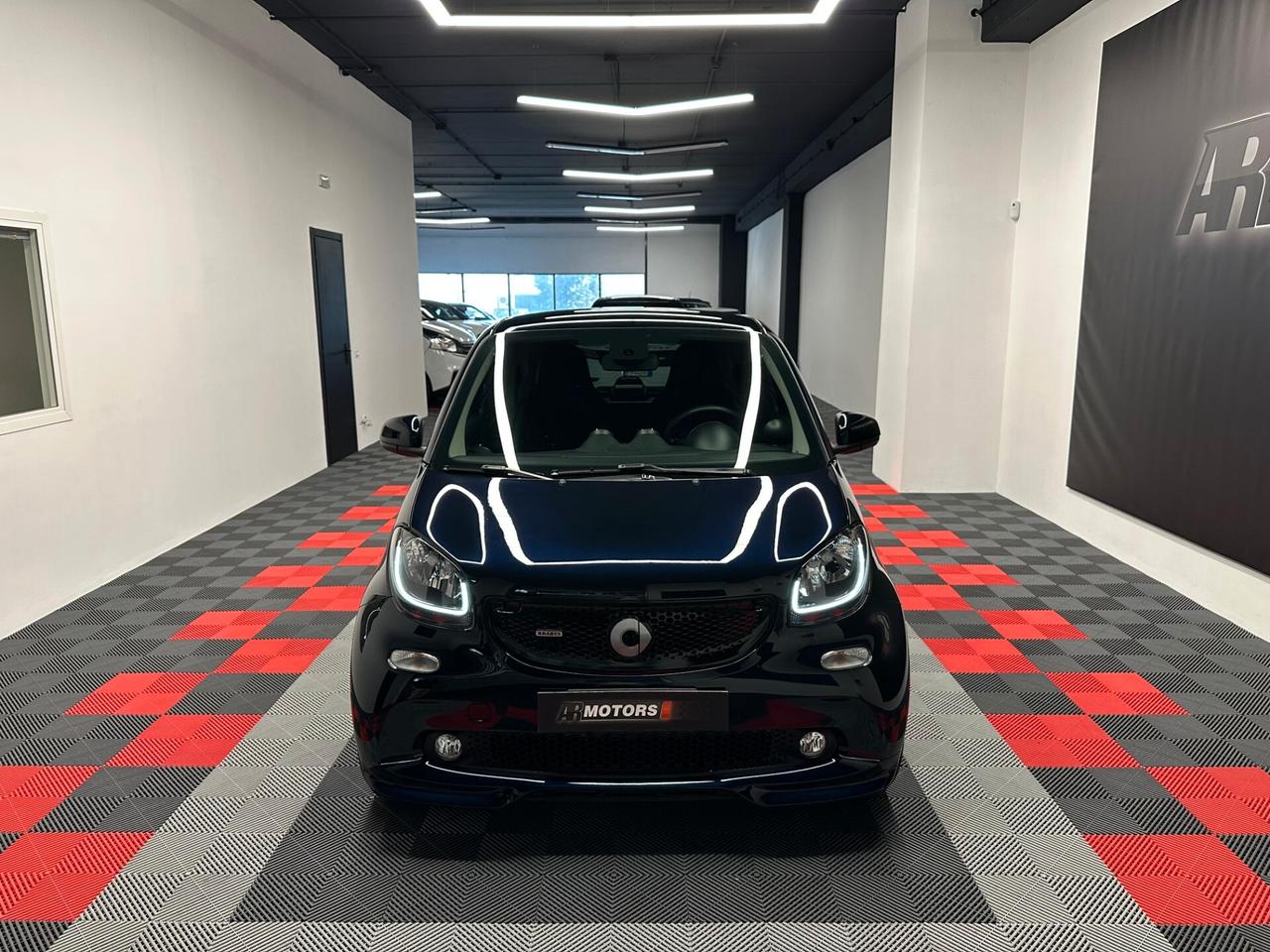 Smart ForTwo BRABUS 0.9 Parisblue