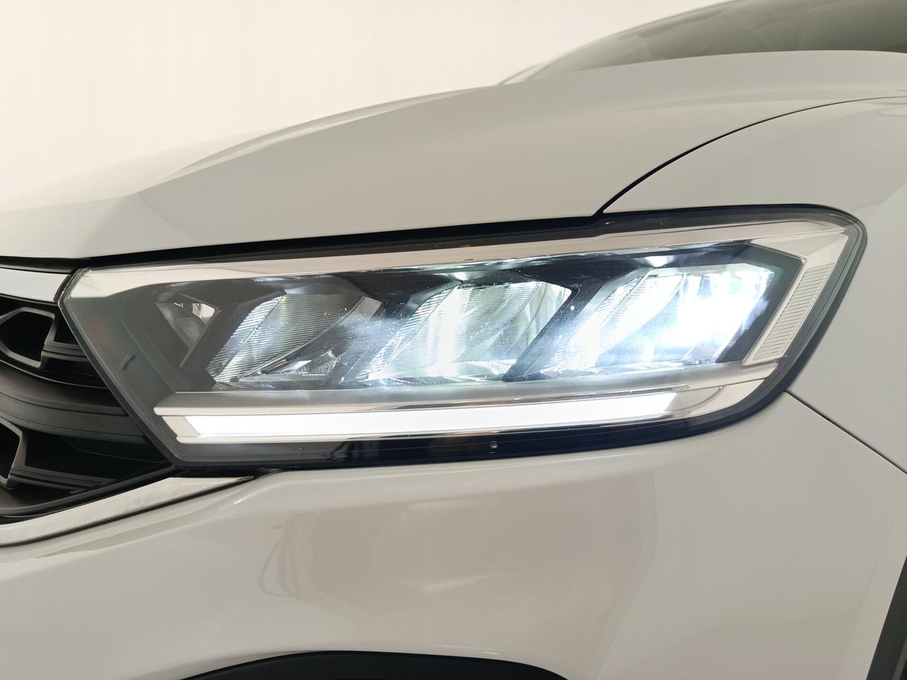 VOLKSWAGEN T-Roc - T-Roc 1.0 TSI Life