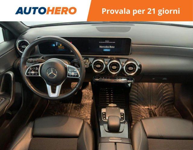 MERCEDES-BENZ A 200 Automatic Sport