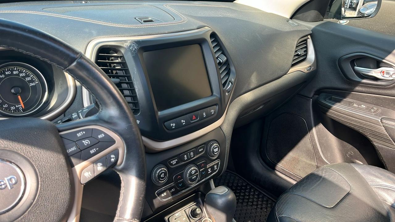 Jeep Cherokee 2.2 Mjt II 4WD Active Drive I Night Eagle