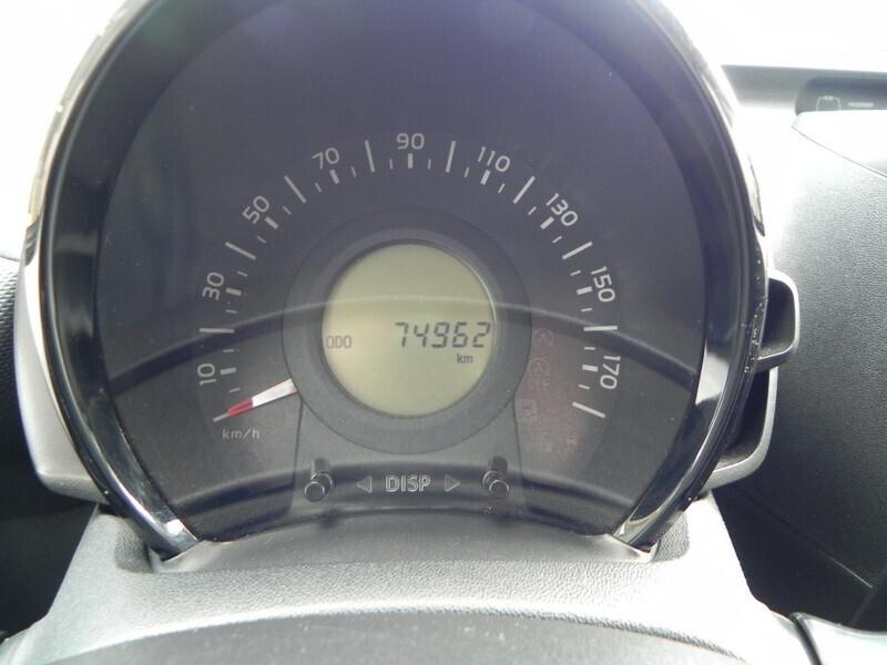 Toyota Aygo Connect 1.0 VVT-i 72CV 5 porte x-business light