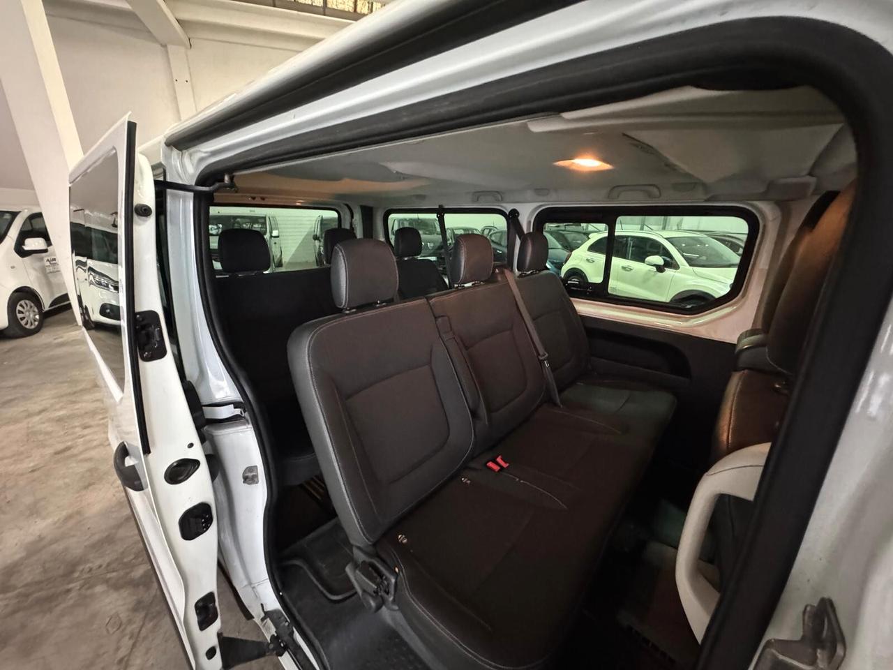 Renault 9 Posti – Anno 2018 – Ottimo stato, pronta all'uso