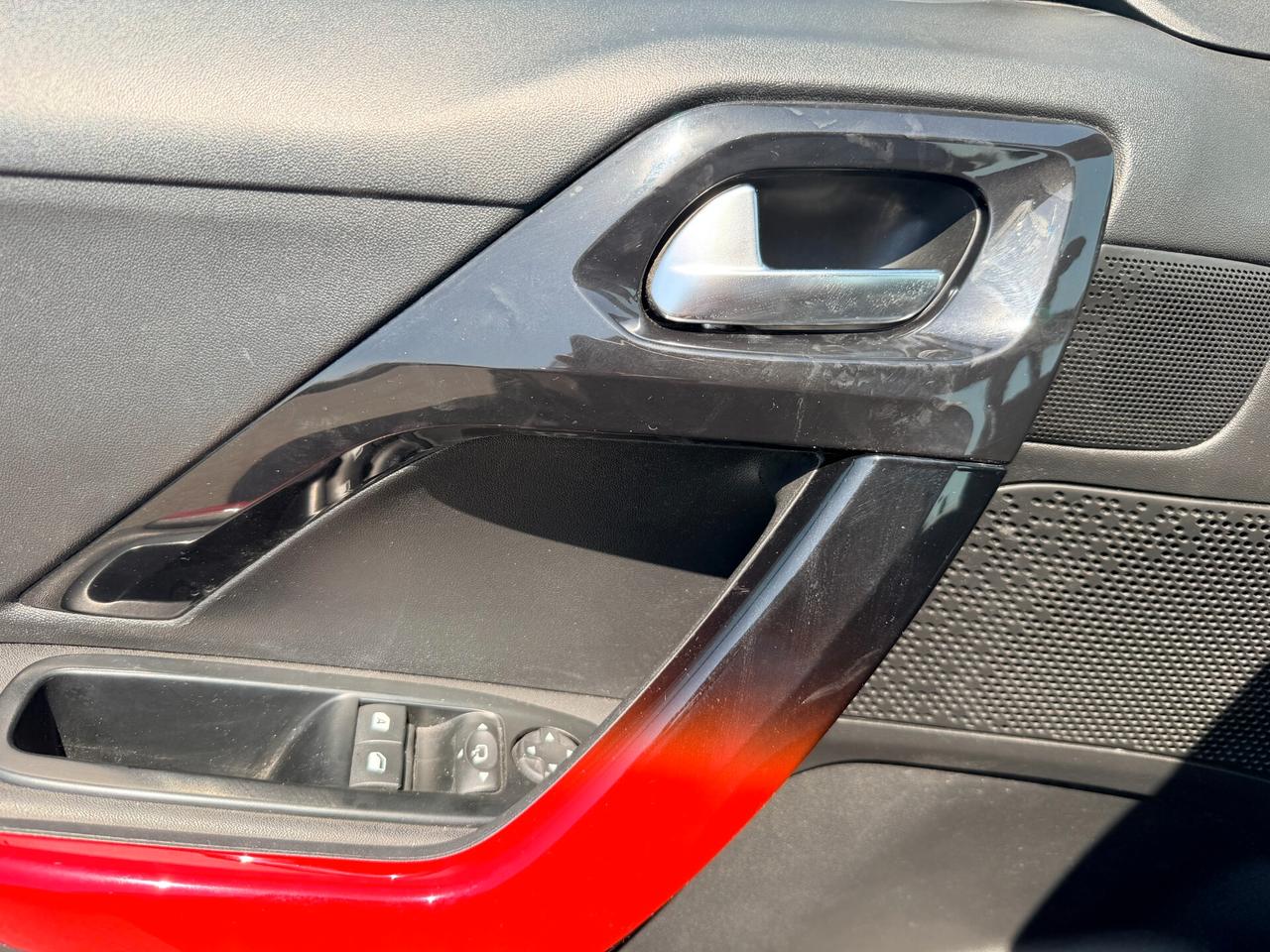 Peugeot 208 THP 200CV 3 porte GTI