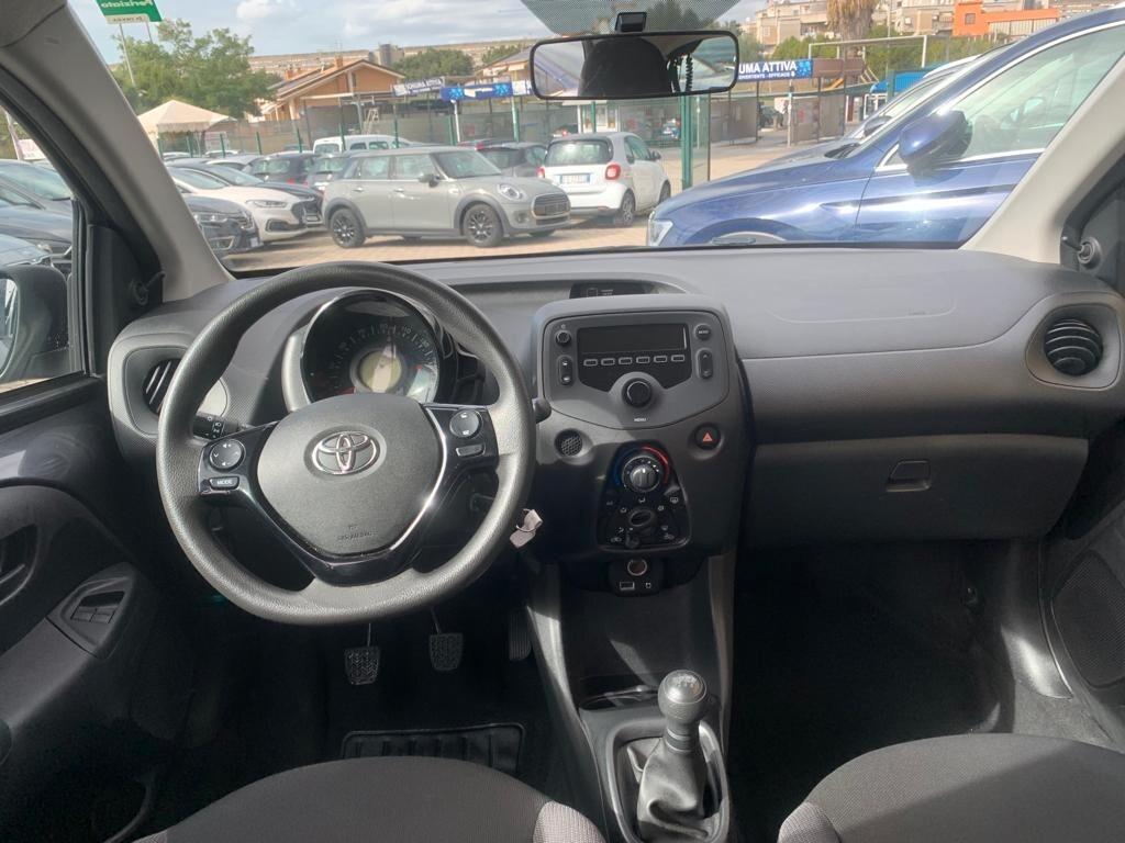 Toyota Aygo Connect 1.0