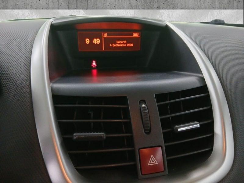 Peugeot 207 CC 1.6 16v Feline FL