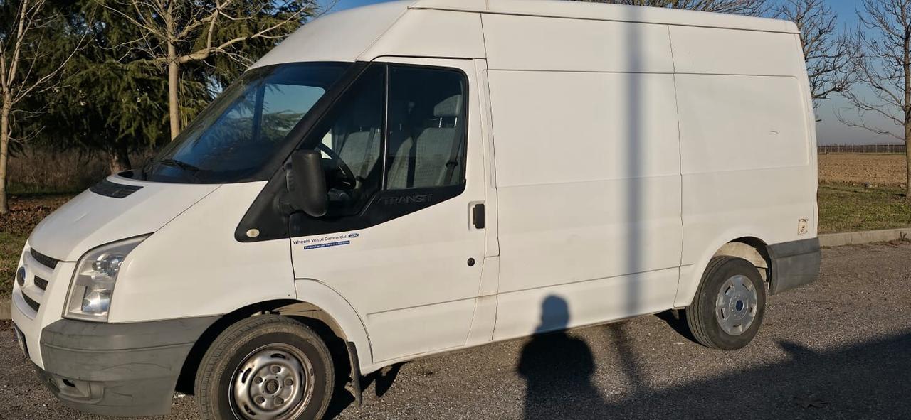 Ford Transit 2.2 diesel tetto alto