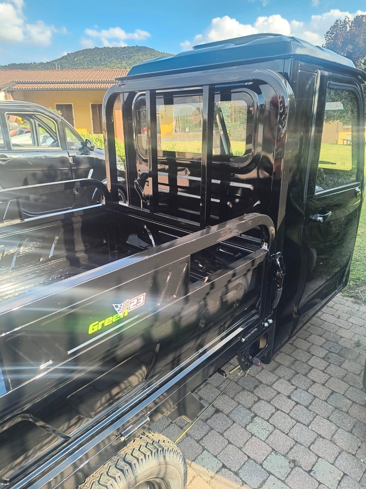 MOTOCARRO ELETTRICO CABINATO CASSONE RIBALTABILE