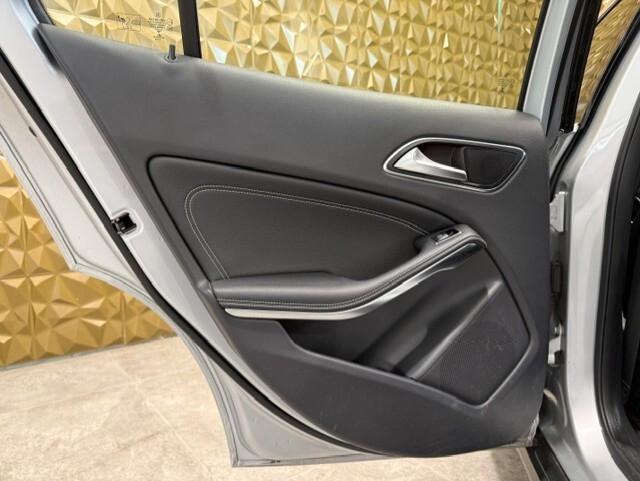 Mercedes-benz GLA 200 CDI Automatic 4Matic Sport