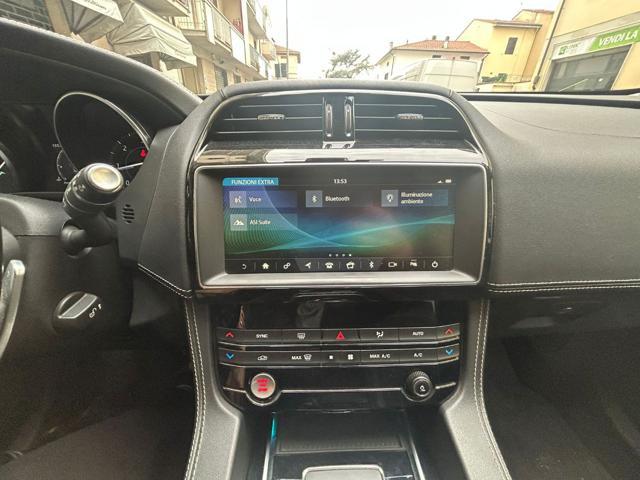 JAGUAR F-Pace 2.0 D 180 CV aut. R-Sport