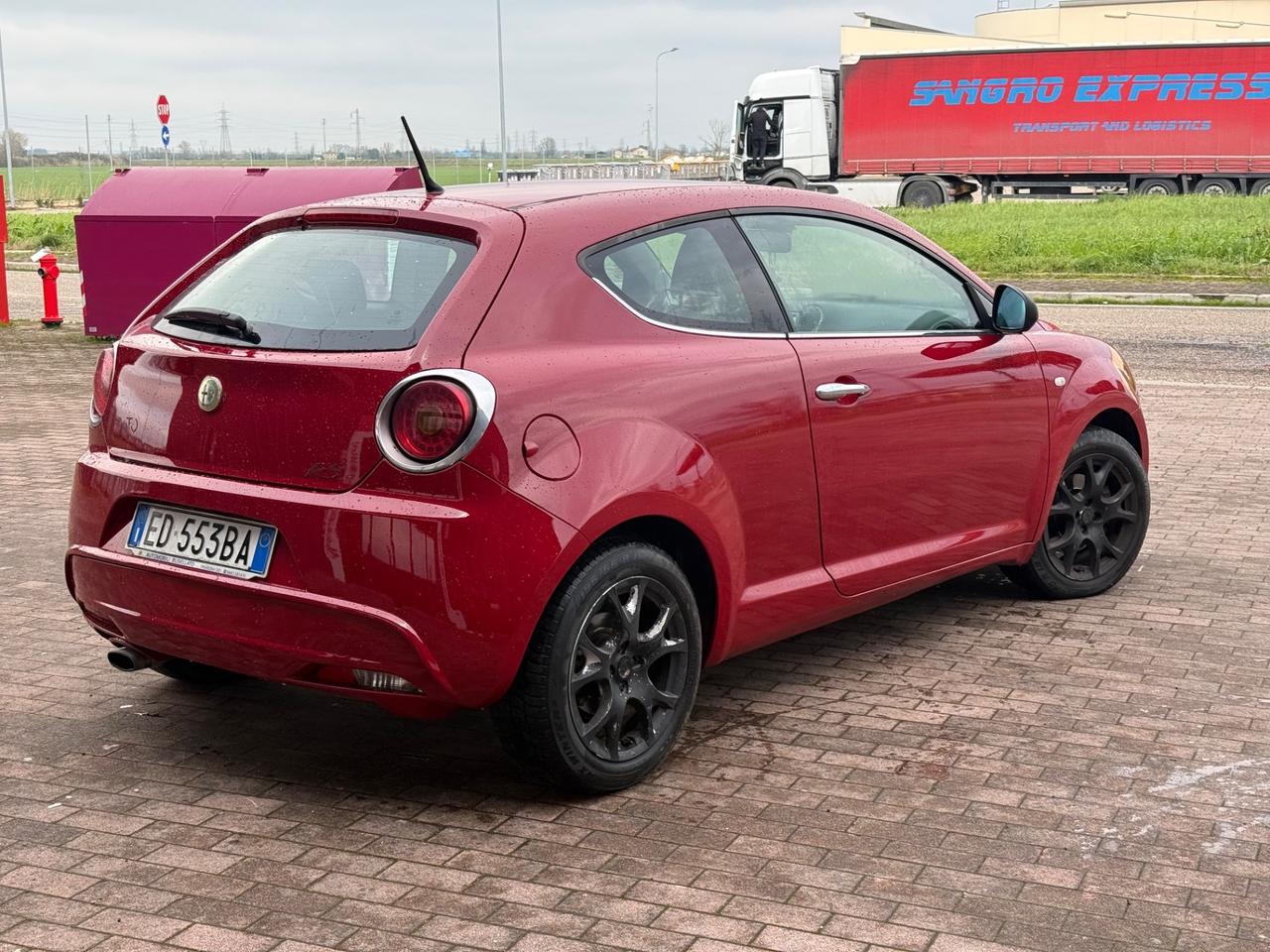 Alfa Romeo MiTo 1.4 T 120 CV GPL Distinctive Sport Pack