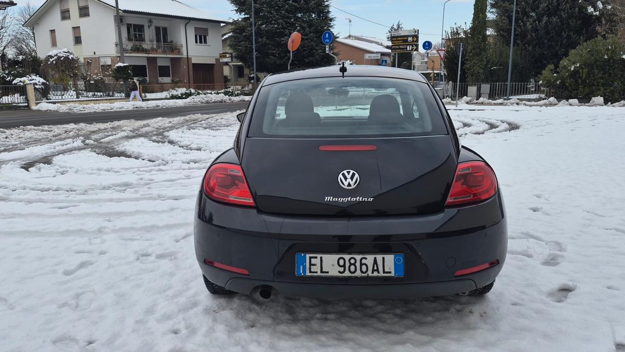 Volkswagen Maggiolino 1.6 TDI Design