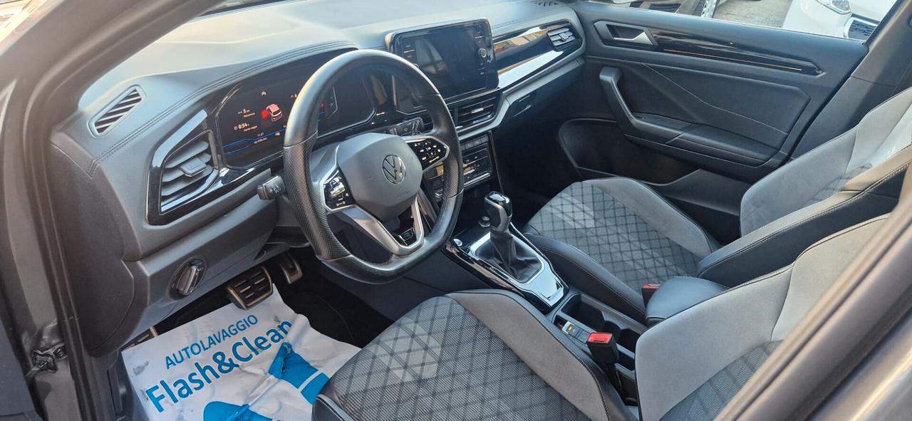 Volkswagen T-Roc 1.5 TSI ACT DSG R-Line