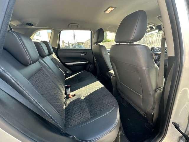 Suzuki Vitara 1.4 Hybrid Top