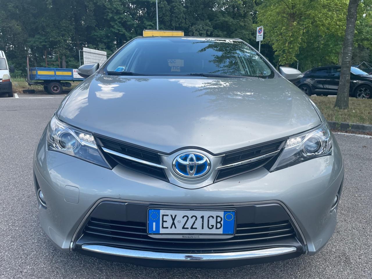 Toyota Auris 1.8 Hybrid*Neopatentati*Solo 105000km*