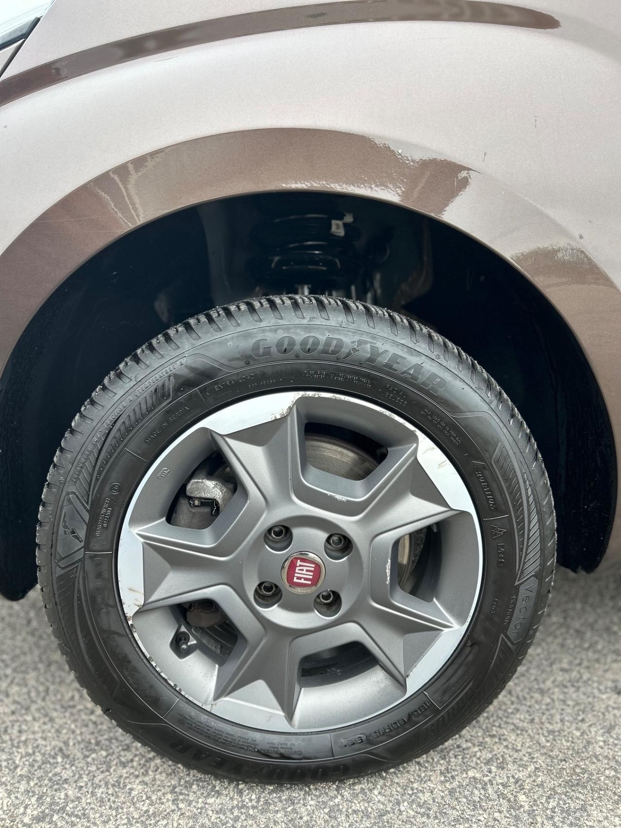 Fiat Qubo 1.3 MJT 95 CV Trekking