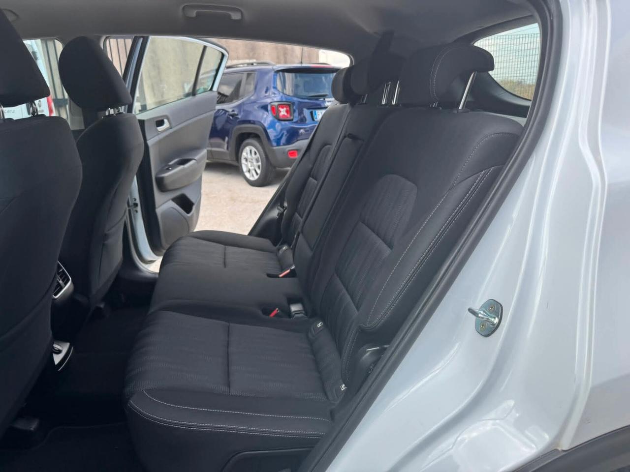 KIA SPORTAGE 4SERIE 1.6CRDI 136CV DIESEL/IBRIDO MOTORE KM 0 CERTIFICATA KIA