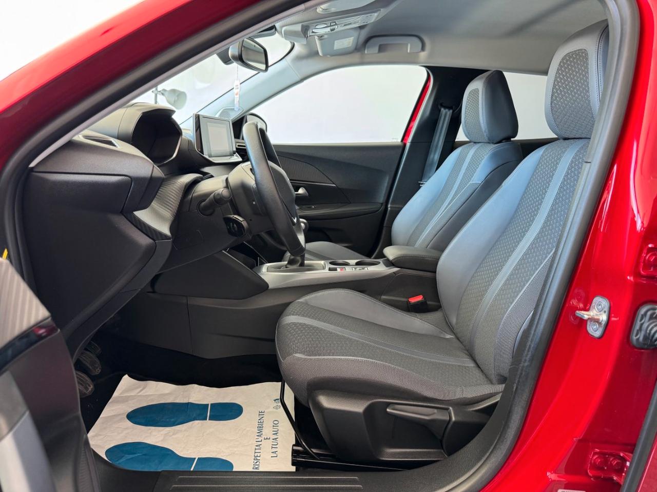 Peugeot 2008 1.2 GT Line 130cv Navi Carplay Uniprop