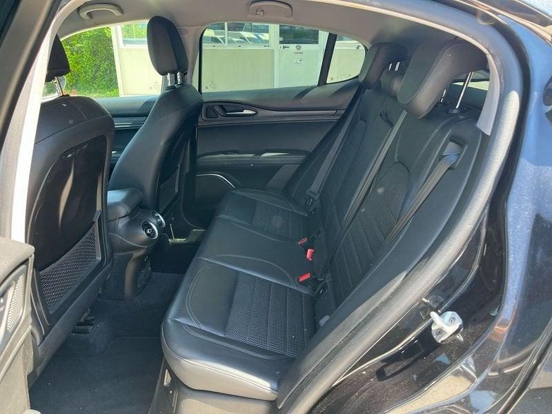 Alfa Romeo Stelvio 2.2 Turbodiesel 210 CV AT8 Q4 Executive