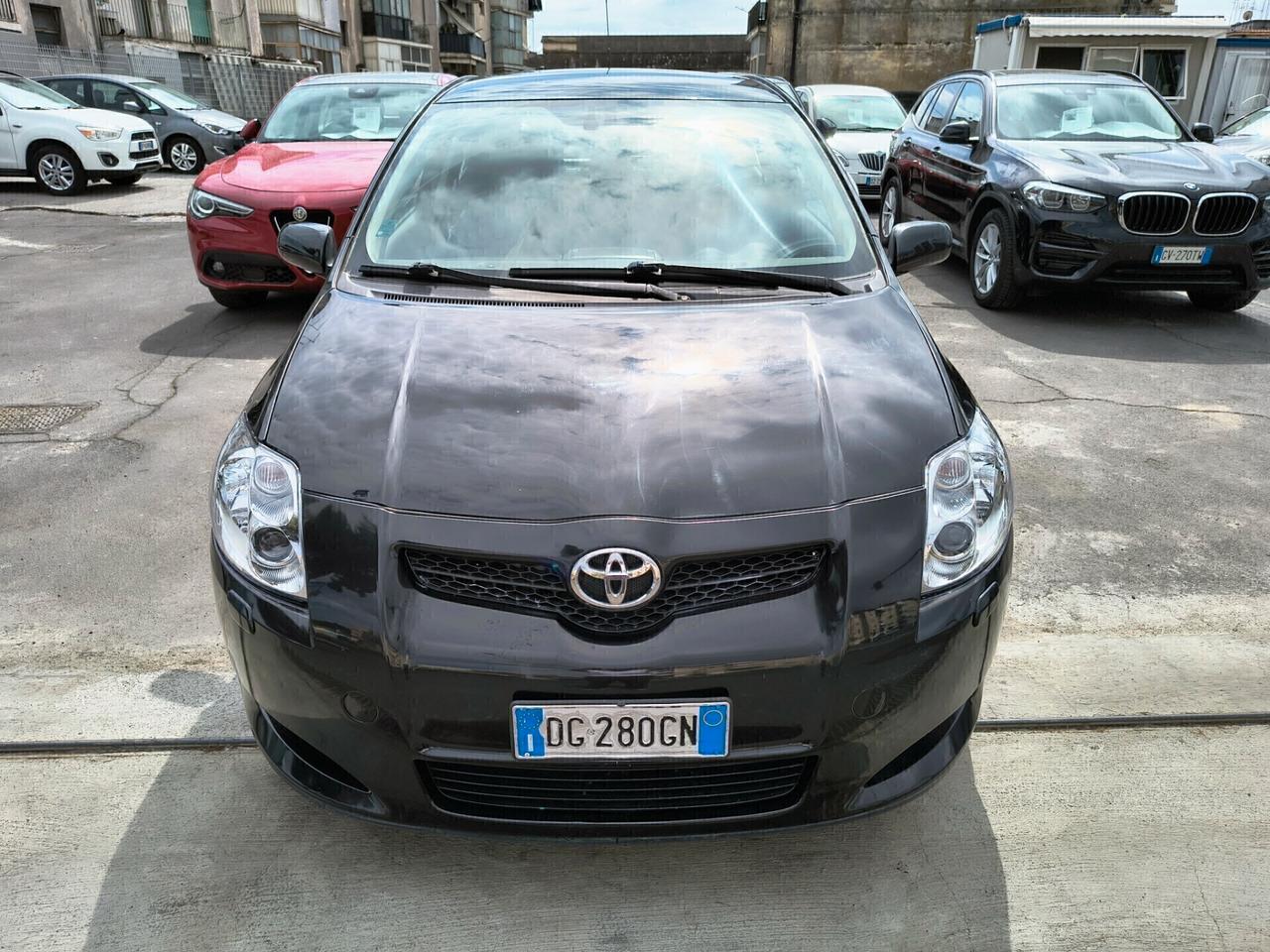TOYOTA AURIS 2.0 DIESEL SOLI 90.000 KM UNICOPROPRIETARIO