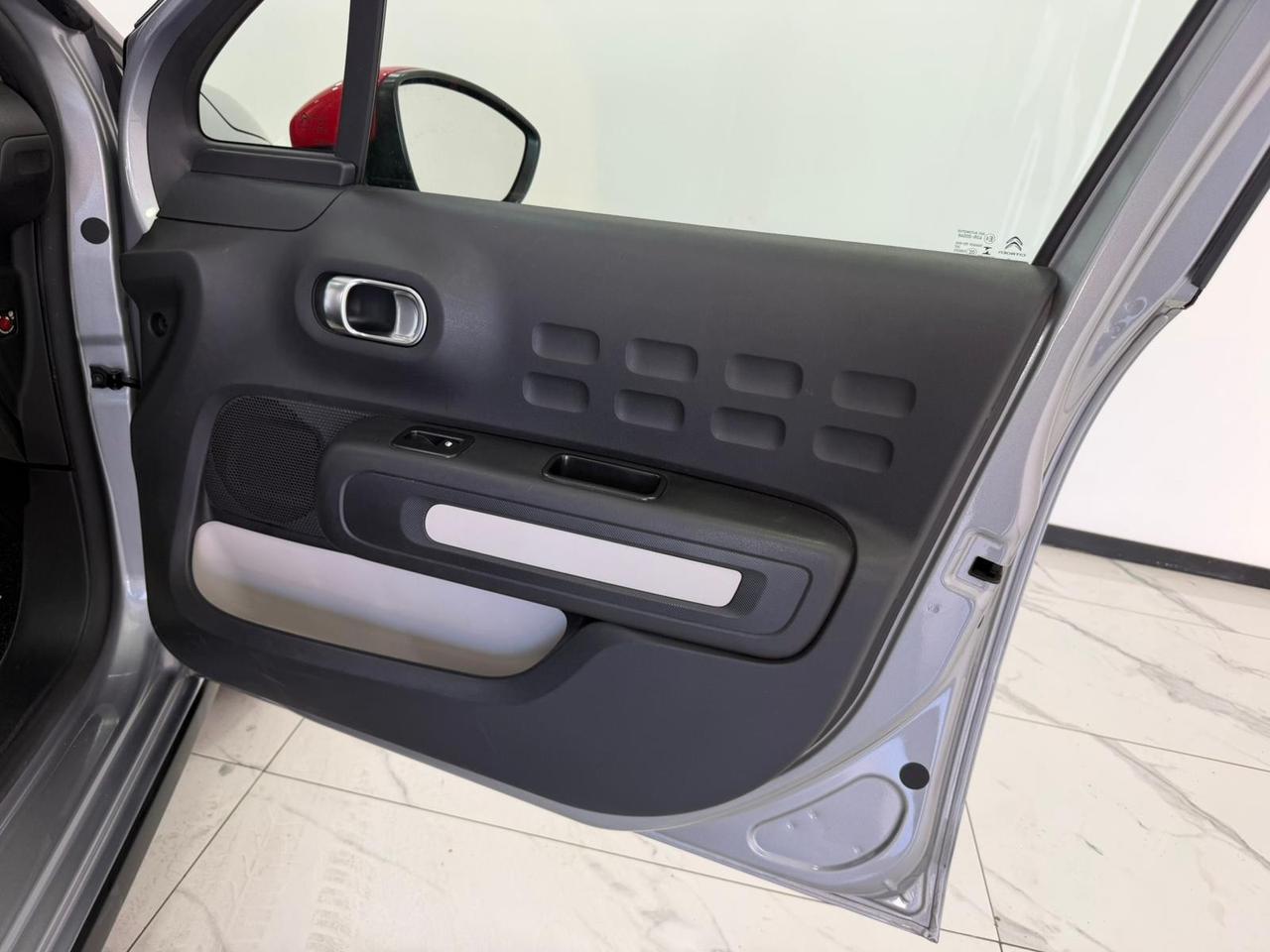 Citroen C3 PureTech 83 S&S Feel Pack-GARANTITA-2021