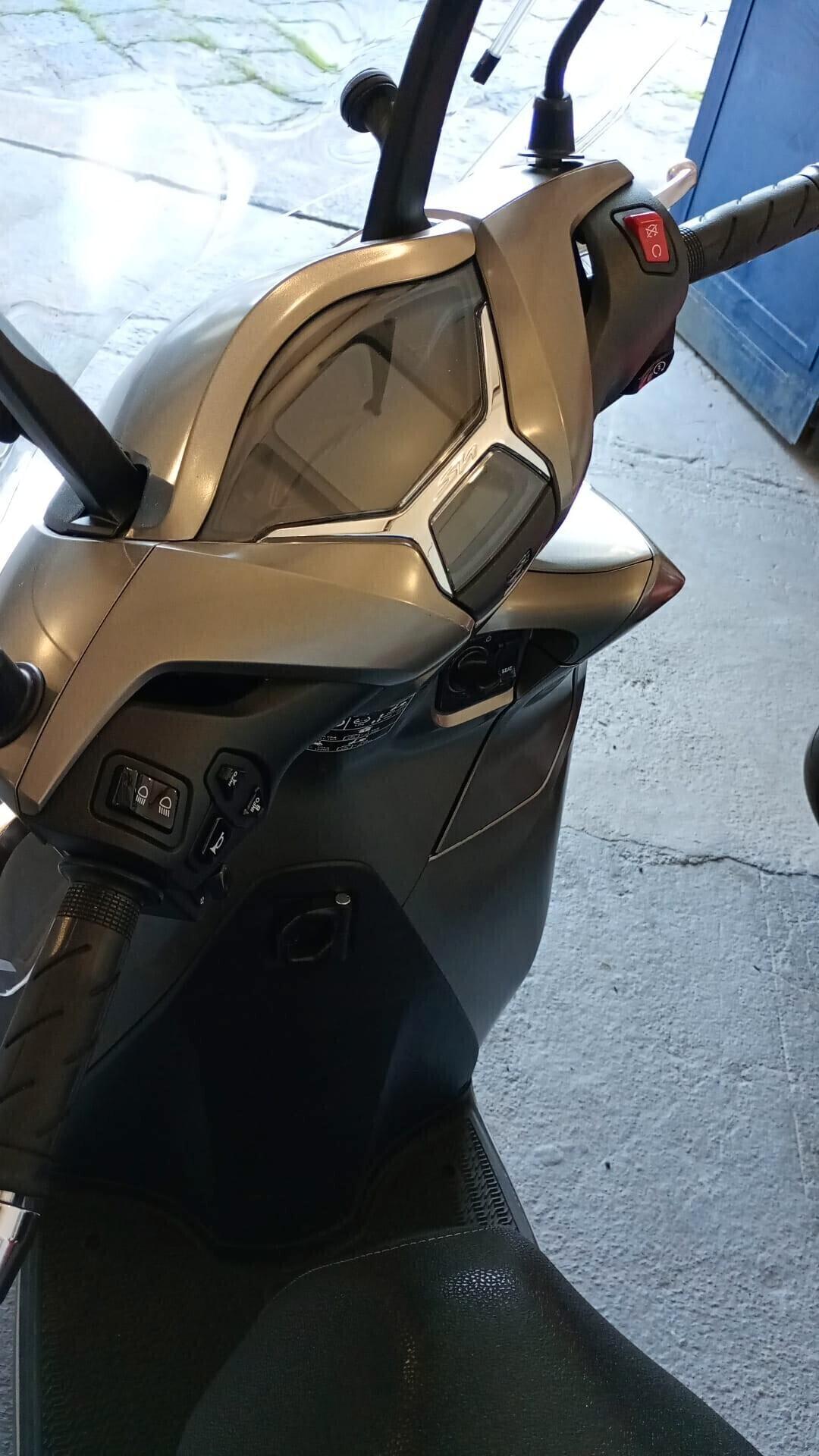 Honda Sh 350 Abs completo di bauletto ecc