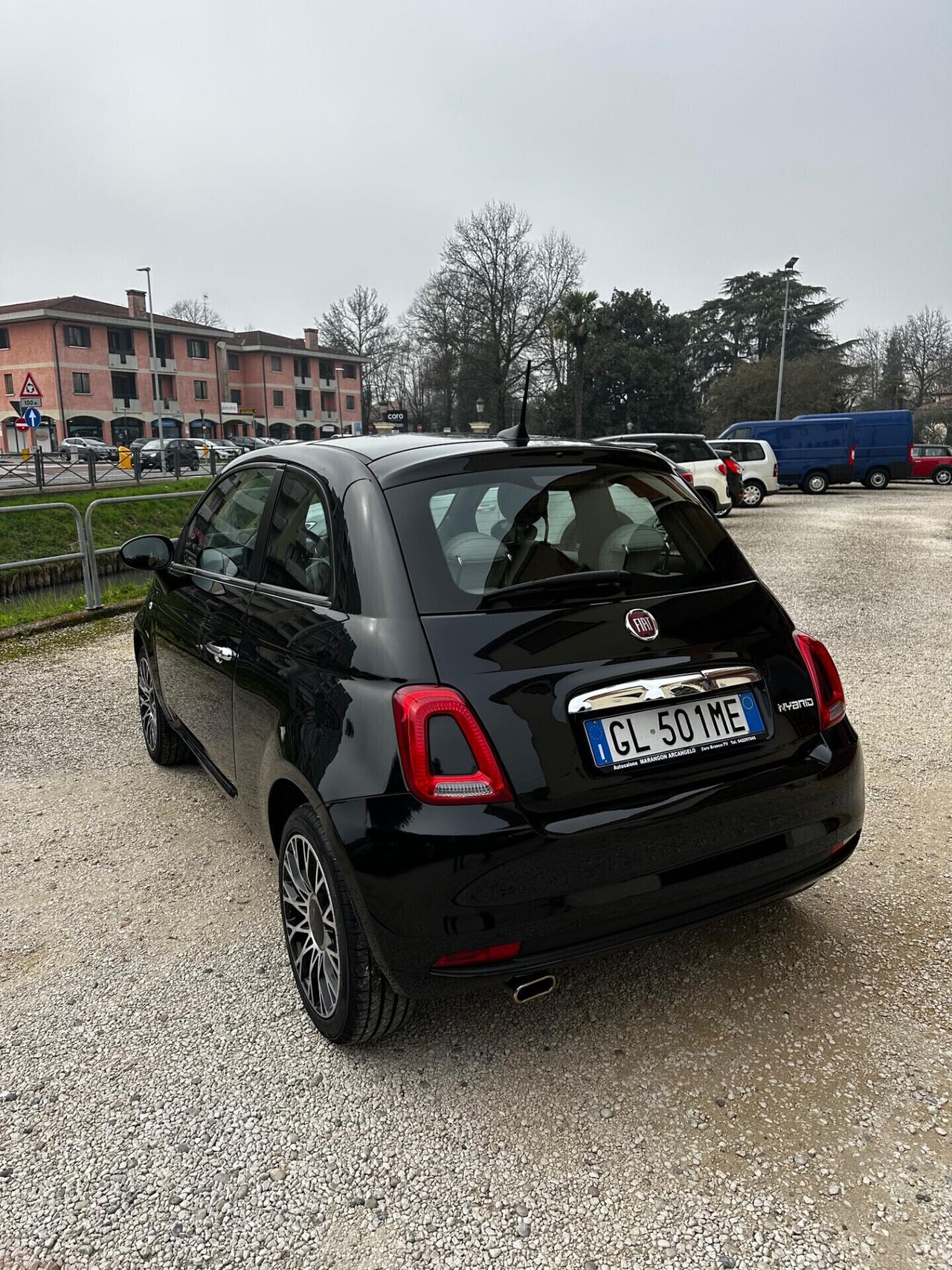 Fiat 500 1.0 Hybrid Dolcevita