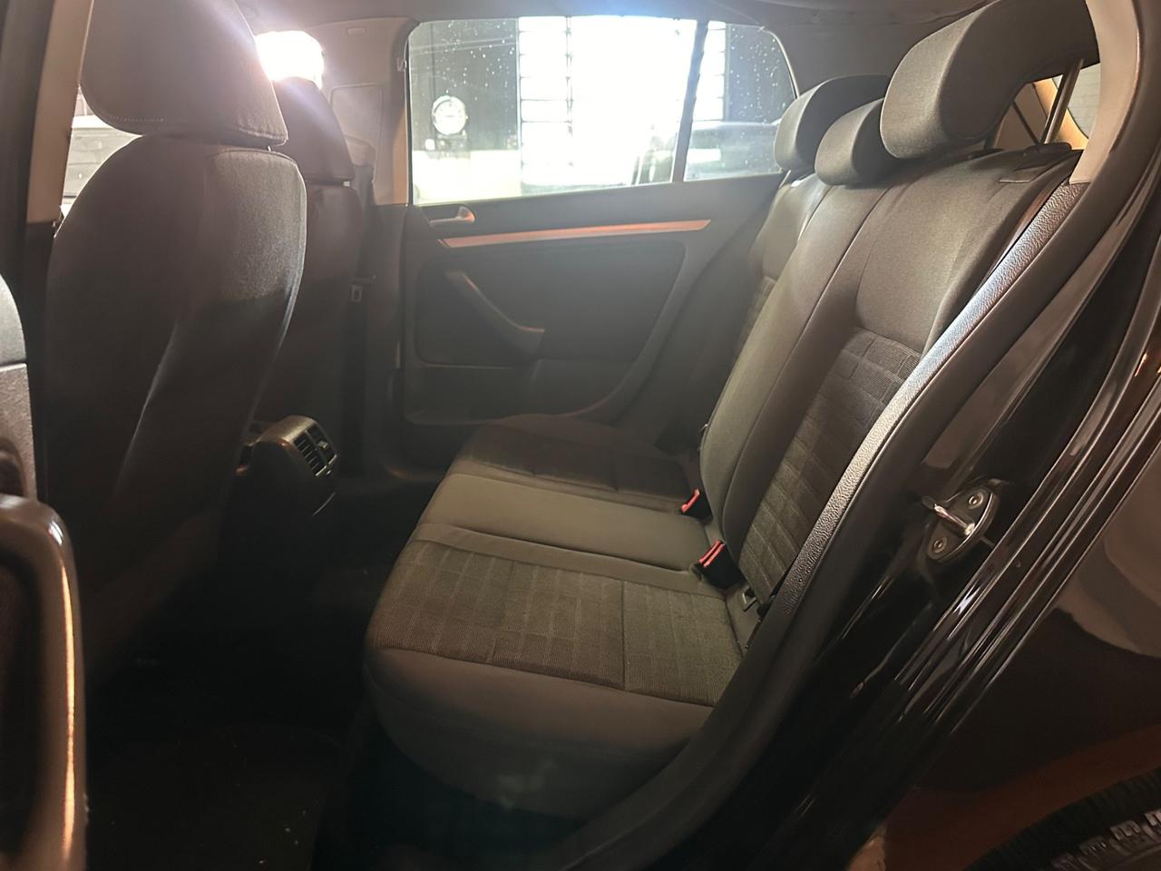 Volkswagen Golf 1.9 TDI DPF 5p. GT Sport