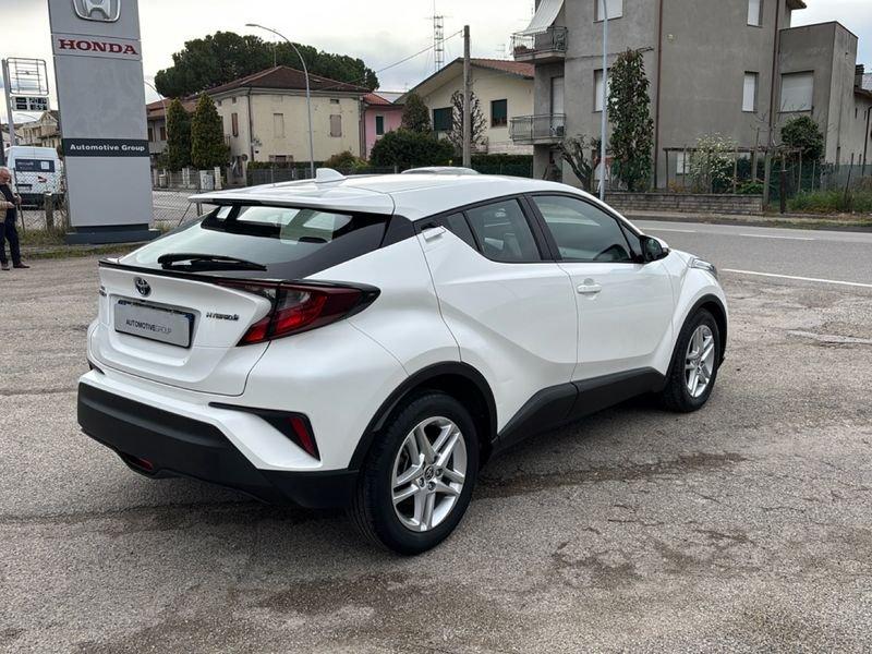 Toyota C-HR 1.8H (122CV) E-CVT Active