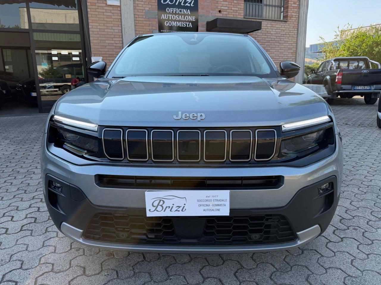 Jeep Avenger 1.2 Turbo 100 CV MHEV Summit