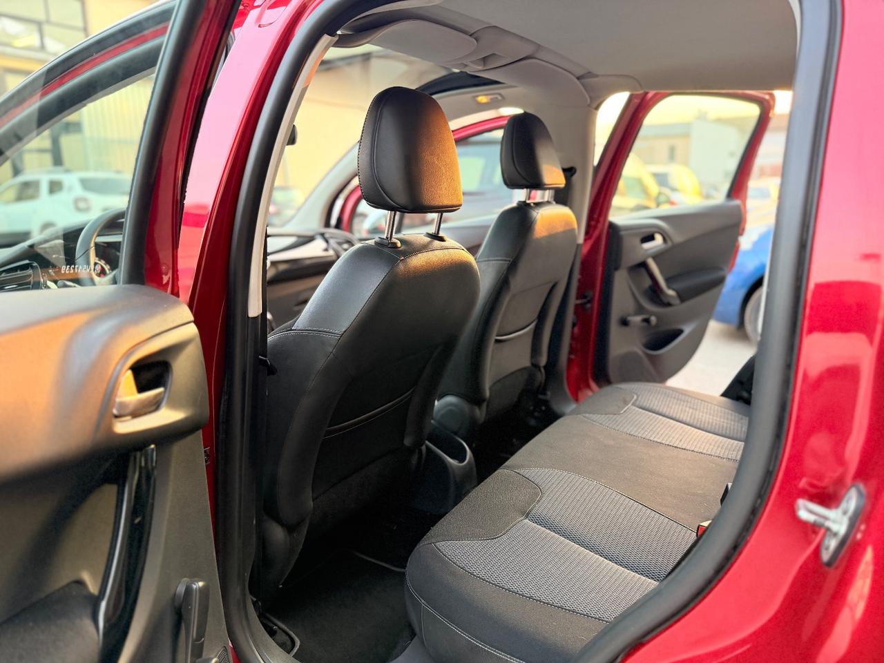 Citroen C3 1.2 PureTech 82 Exclusive Tetto