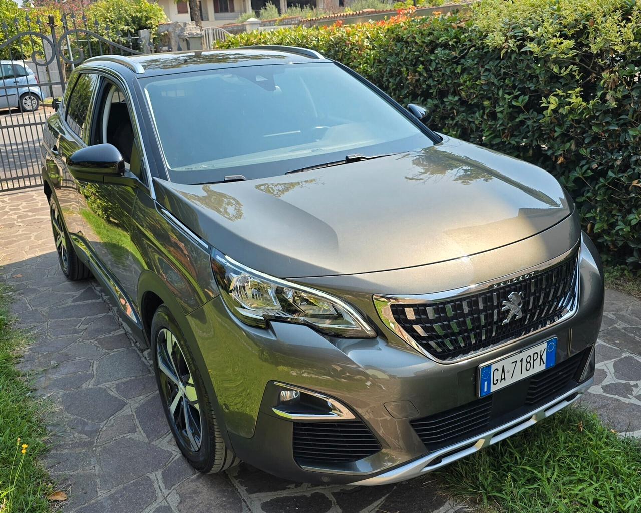 Peugeot 3008 BlueHDi 130 S&S EAT8 Allure